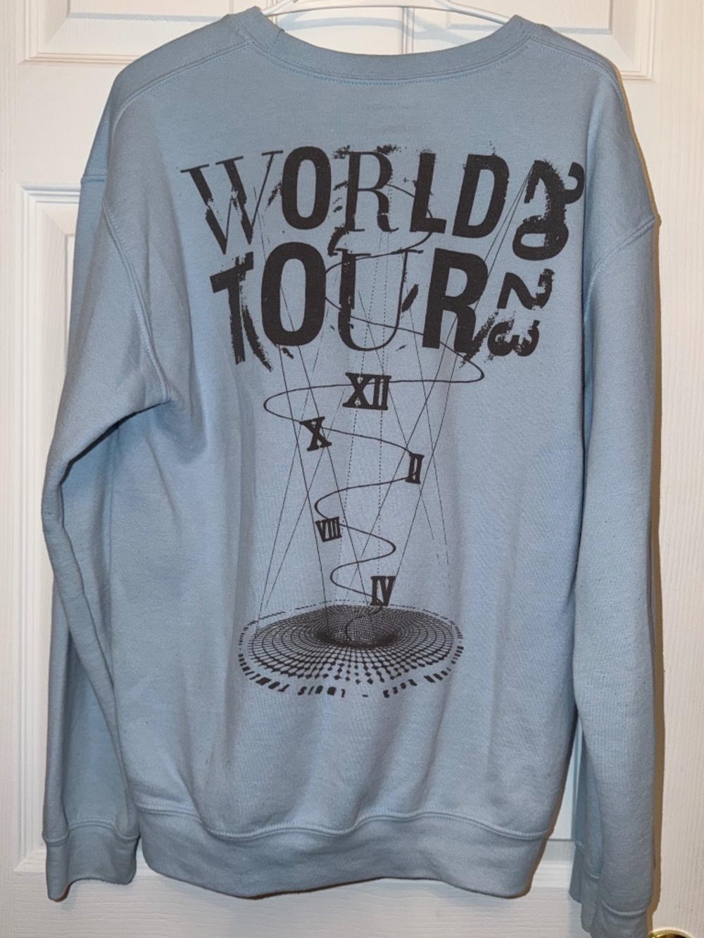 Louis Tomlinson FITF crewneck